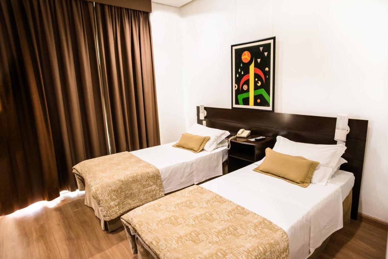 Podium Apart Hotel Varginha  Kültér fotó