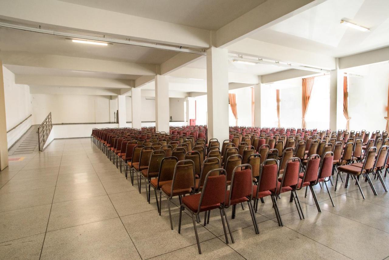 Podium Apart Hotel Varginha  Kültér fotó